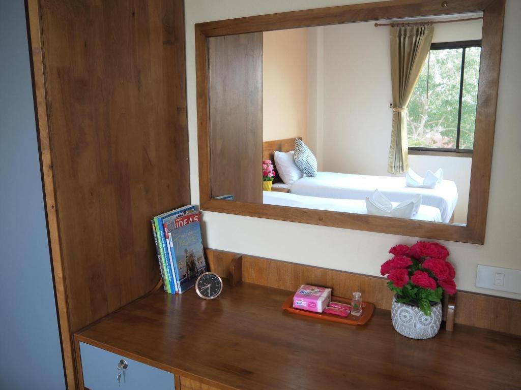 Regent Room Hotel スラート・ターニー エクステリア 写真